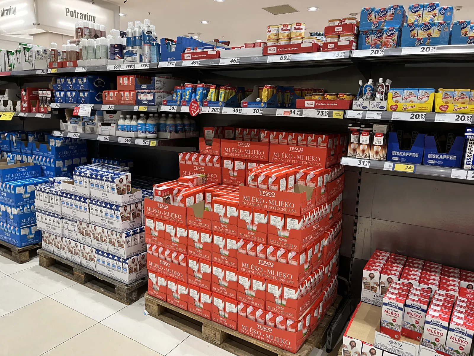 Potraviny v Česku mohou už brzy výrazně podražit. Hlavního viníka známe roky