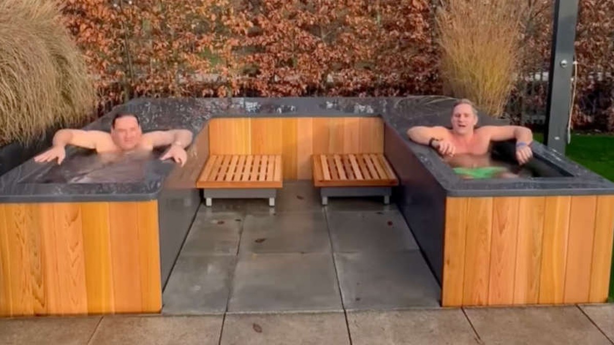 Ledová kádka s octavou: proč ji hasiči střídají přímo v parku - image 1