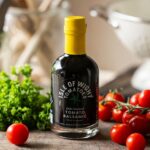 Ocet na listy rajčat? Jednoduchá chemie proti plísním bez pesticidů