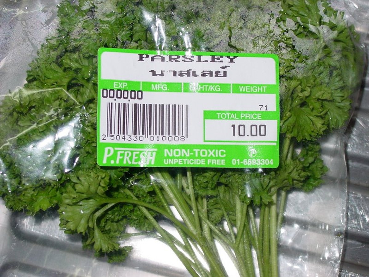 Petrželový odvar místo pesticidů: starobylý recept, který selhává jen zřídka