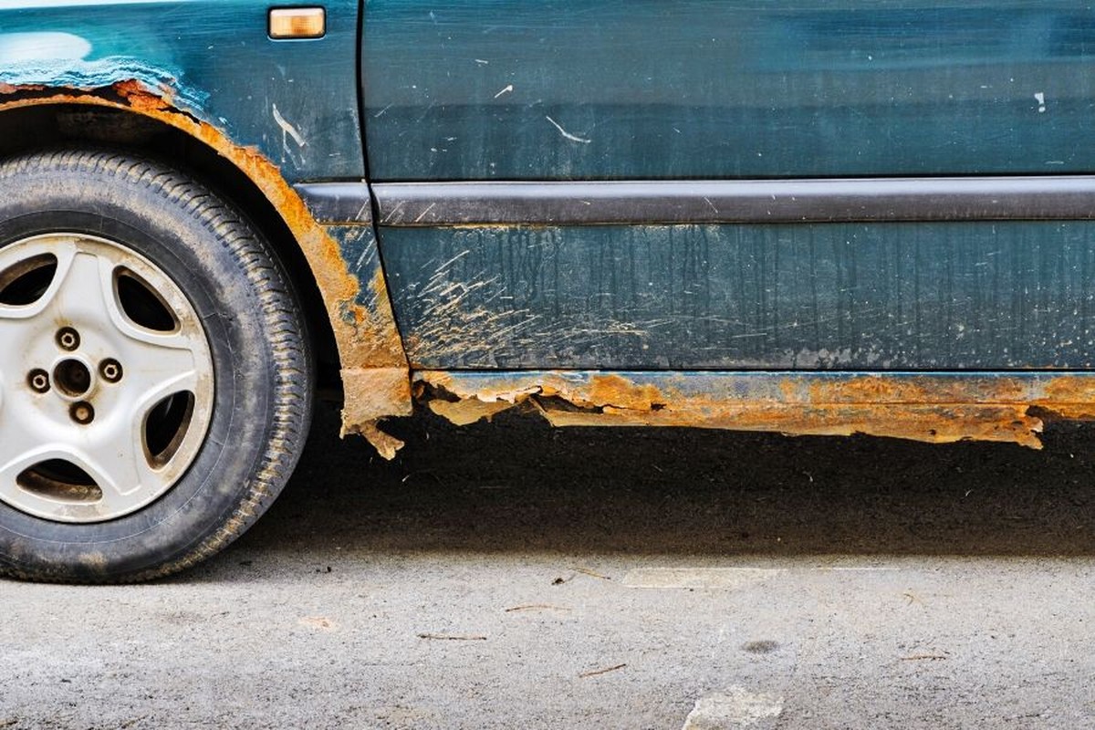 Sůl na cestě: proč ji zahradníci nikdy nepoužívají v jarní péči