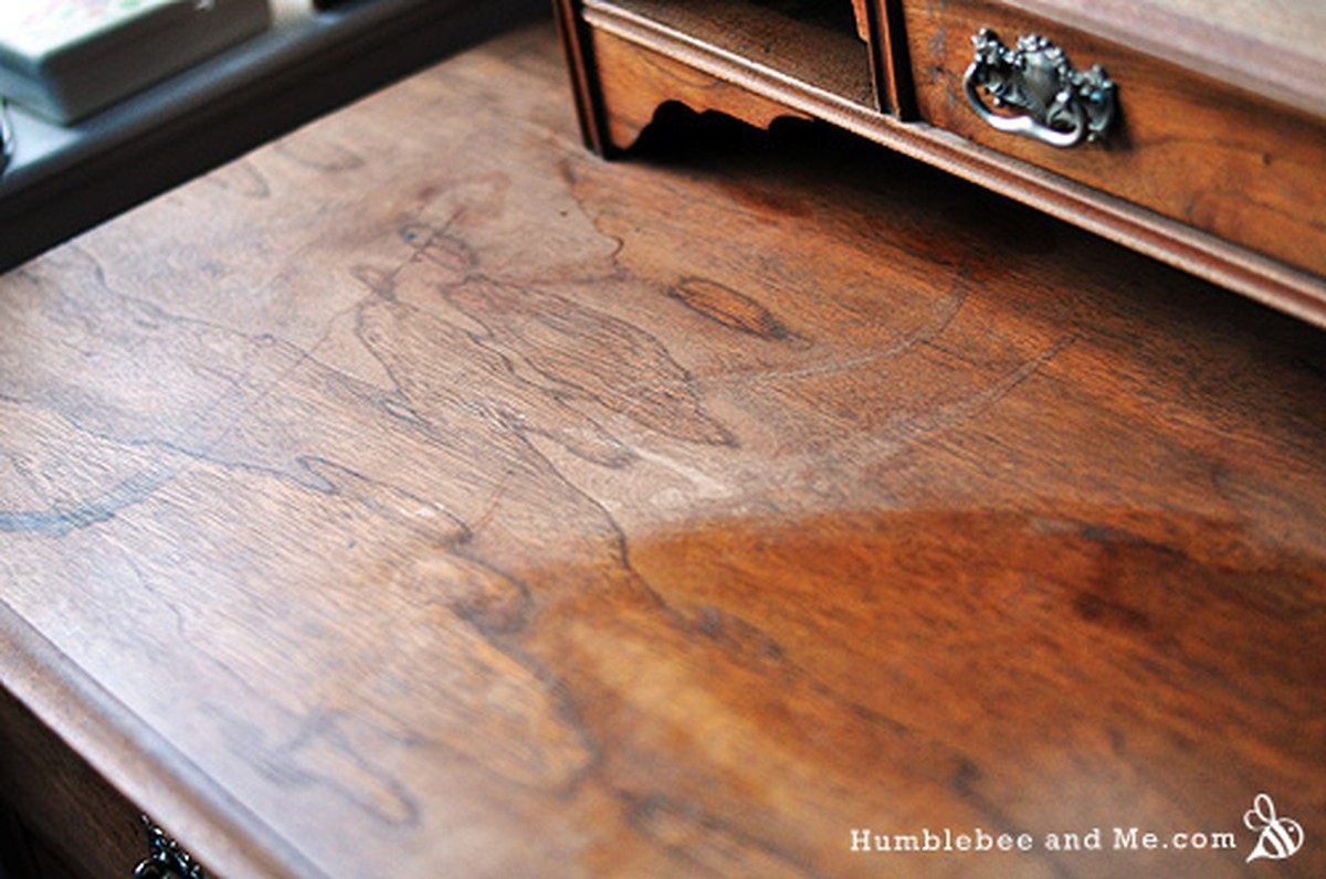 Tesař zná: proč dřevěné lavičky vzadu zakryjete vrstvou vosku - image 1