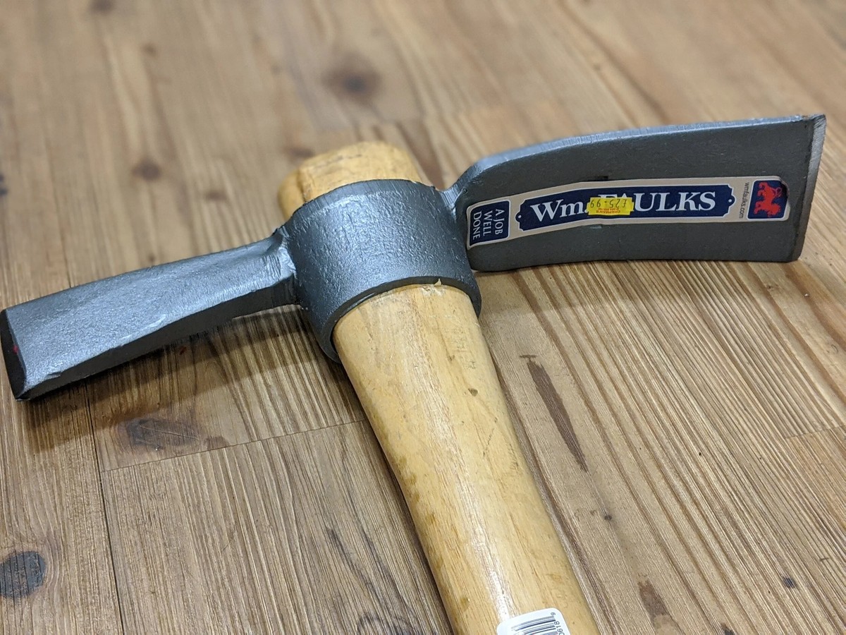 Co profesionální zahradníci nikdy nedělají se sekerou na jaře