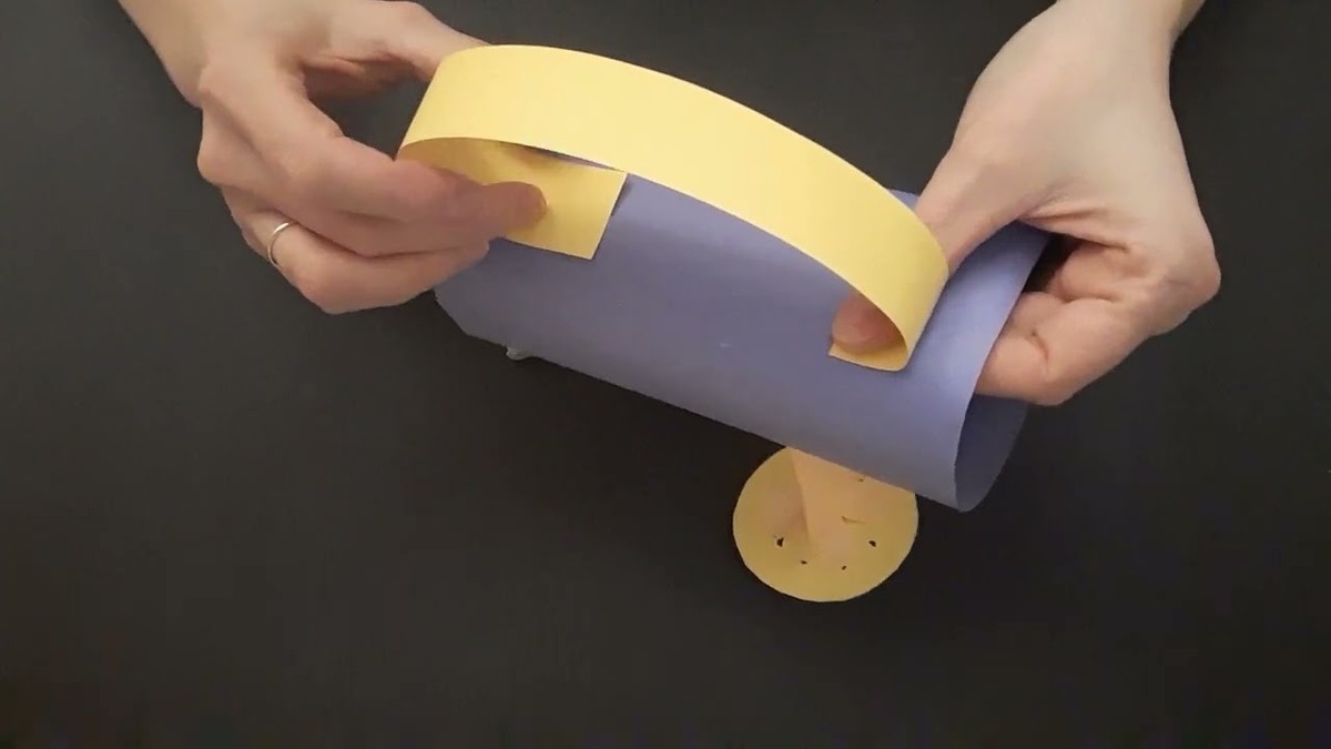 Papírová toaletní rolle v květináči – jednoduchý trik na zadržování vody - image 1