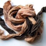 Starý punčoch na střechu: jak zahradníci chrání rajčata bez chemie